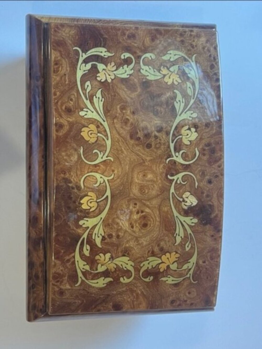 Splendid Music Box Brown Jewelry Box with Gold Floral Accents